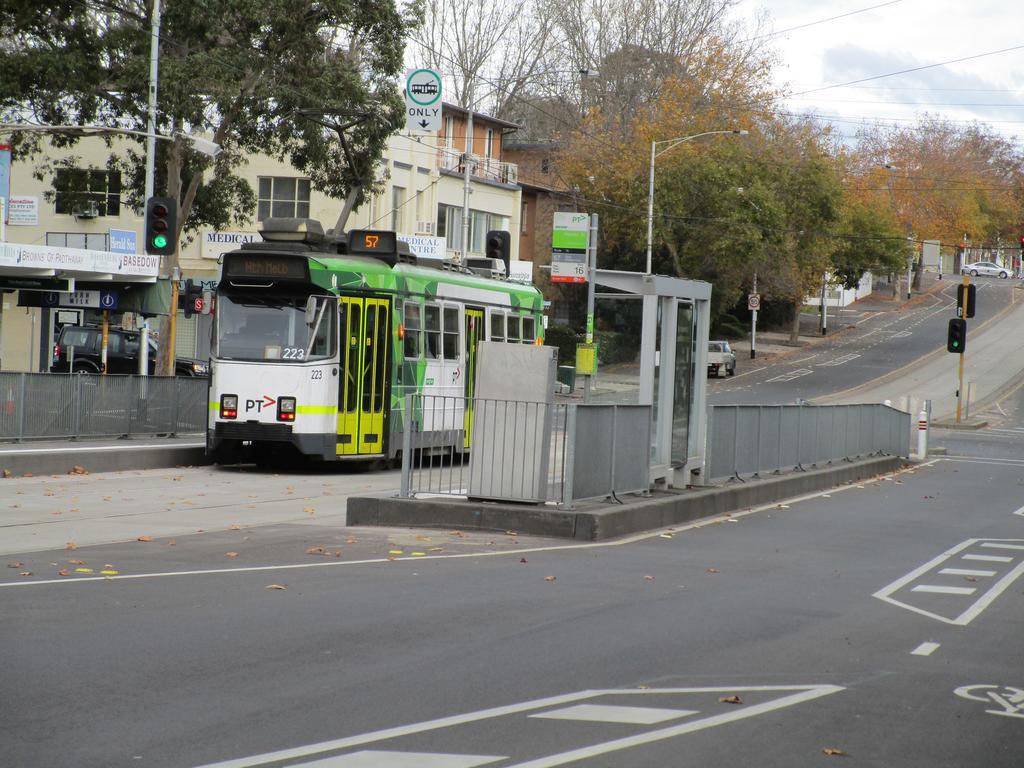 North Melbourne Retreat Apartman Kültér fotó